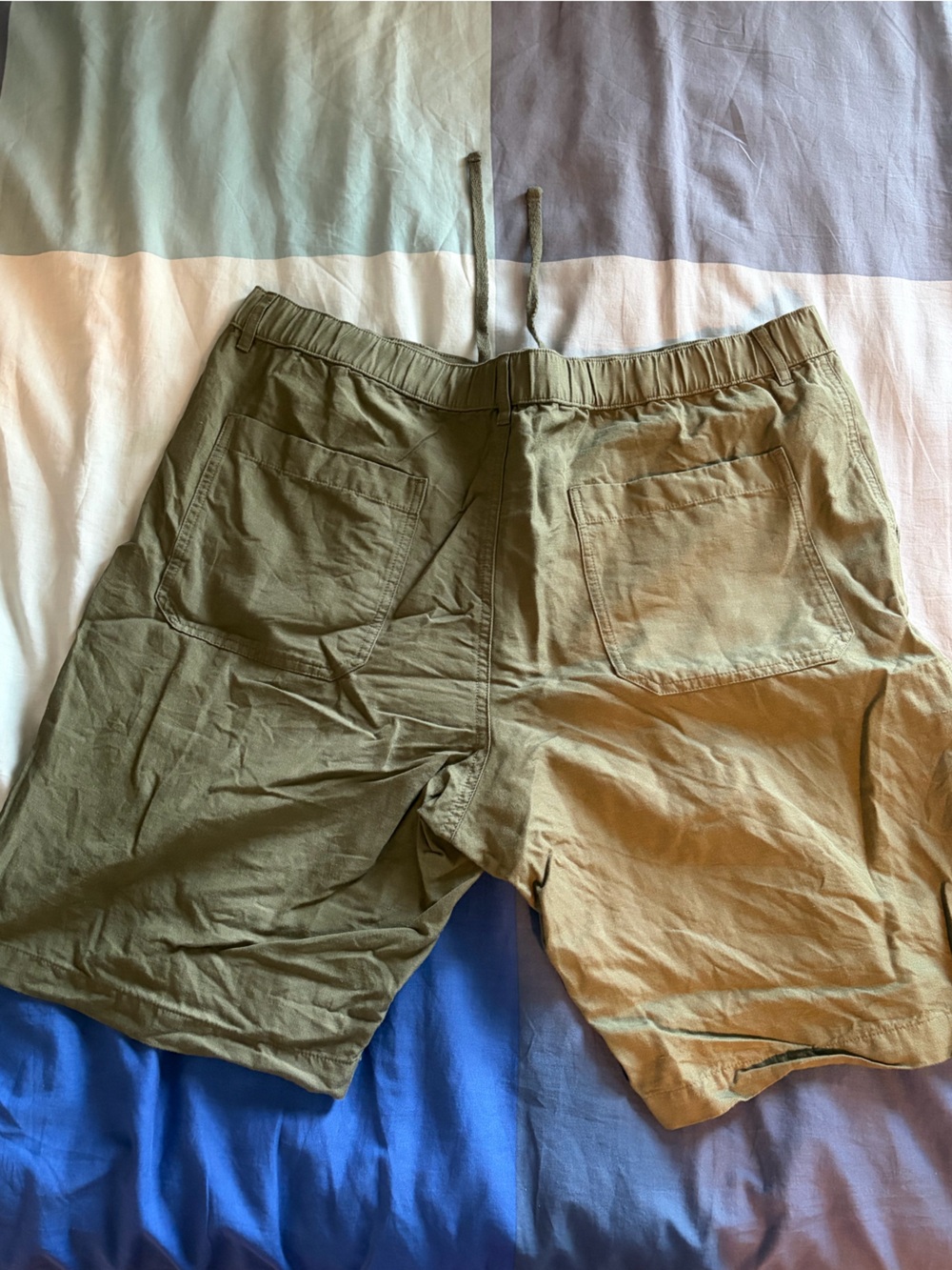 Uniqlo Olive Linen Shorts
